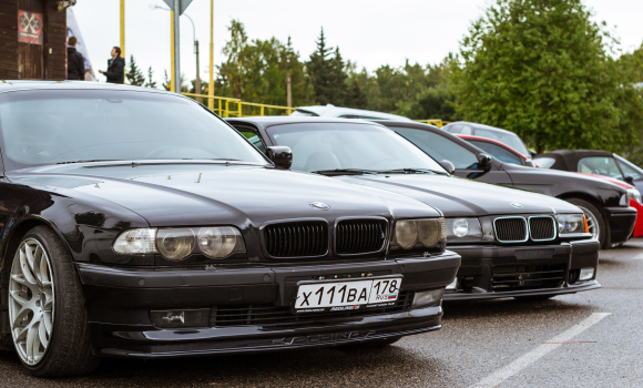 Co drugi kierowca BMW nie przekroczył 30 lat